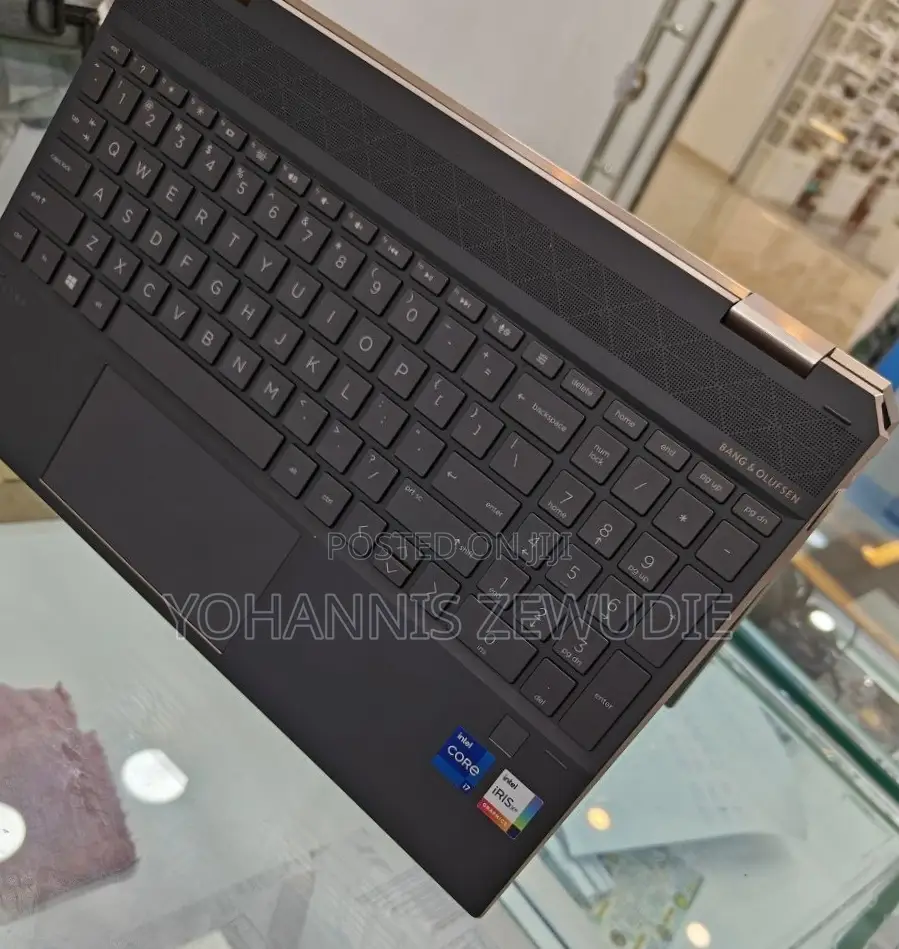 New Laptop HP Spectre X360 16GB Intel Core I7 SSD 512GB