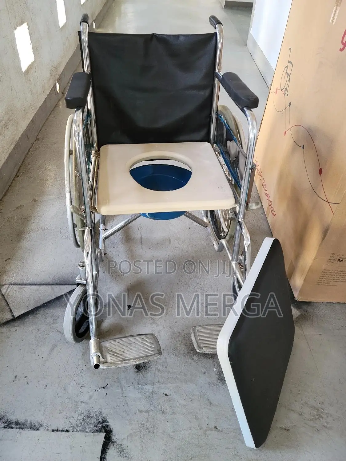 ዊልቼር/Wheelchair¶ታጣፊ፥ተነቃቃይ/Wheelchair/Used/Wheelchair\ዊልቼር
