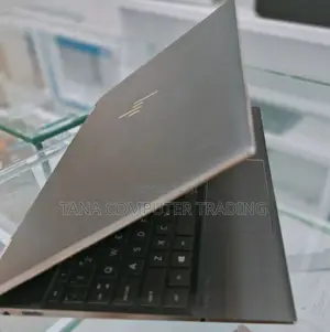 New Laptop HP Spectre 14 16GB Intel Core I7 SSD 512GB