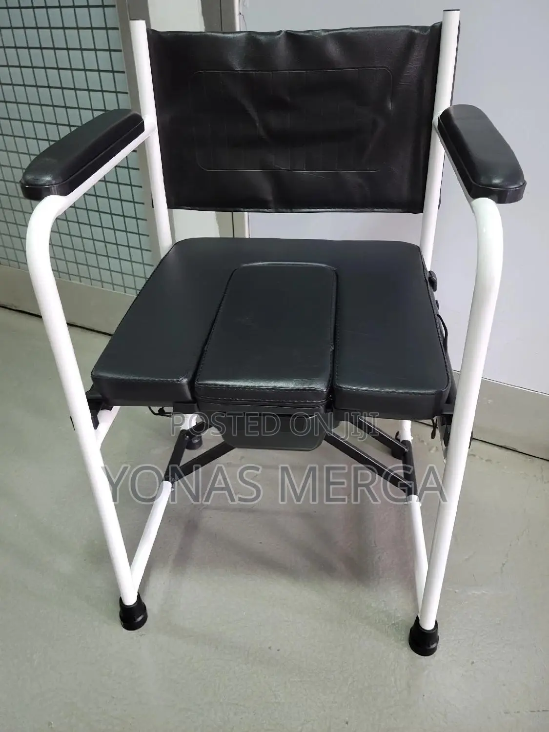 Toilet Chair♤ጽዳት/ምቾት/Commode Chair\Popo Chair¶