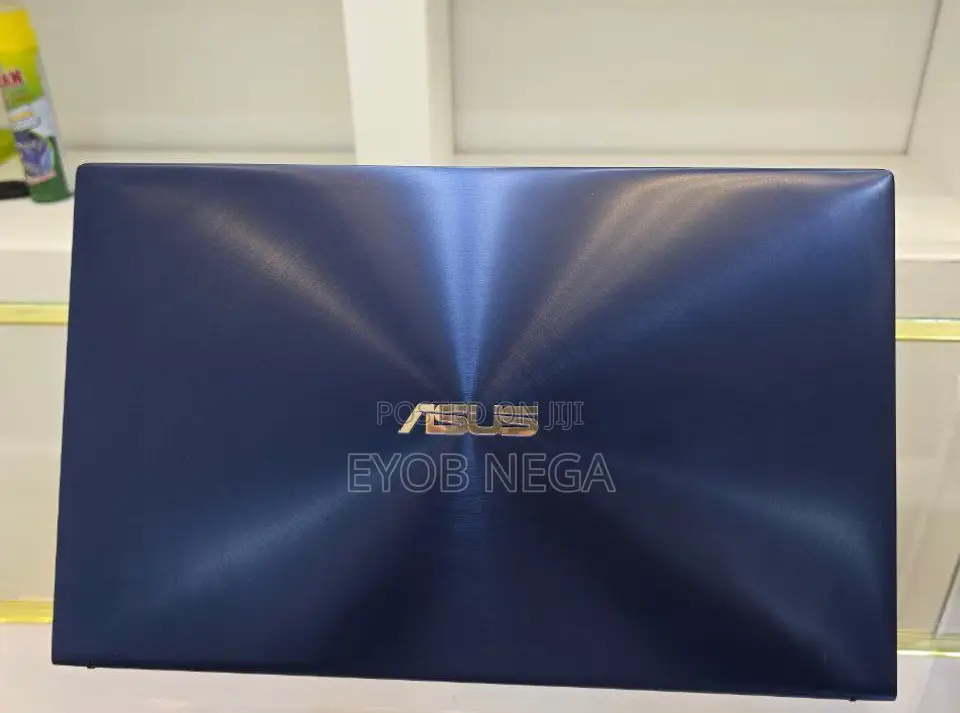 New Laptop Asus VivoBook 15 X505BA 16GB Intel Core I7 SSD 1T