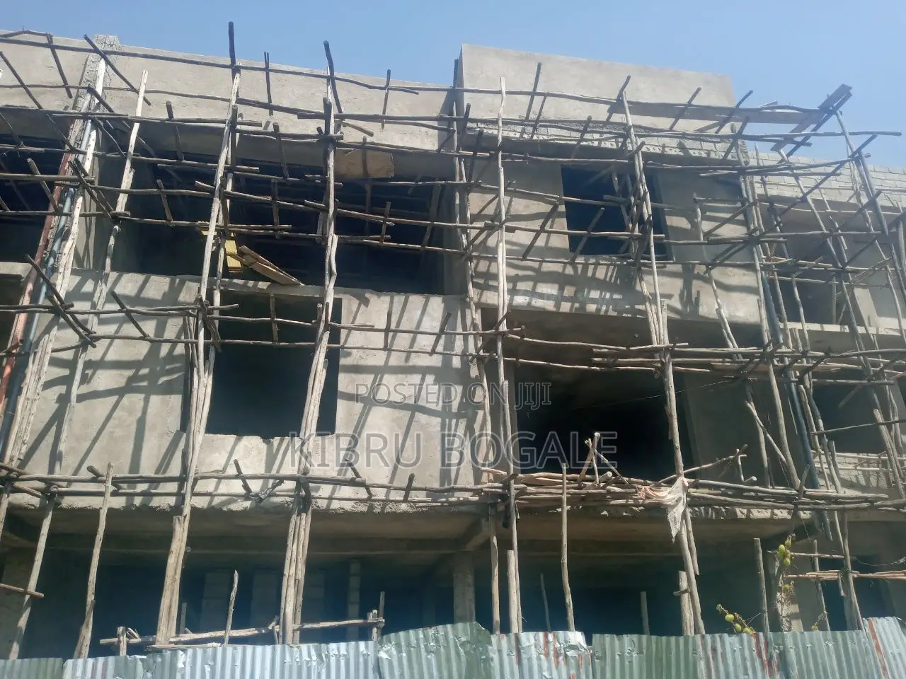 7bdrm House in Ayat, Bole for sale