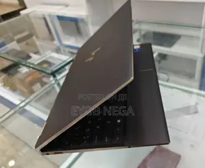 New Laptop HP Spectre X360 16GB Intel Core I7 SSD 512GB