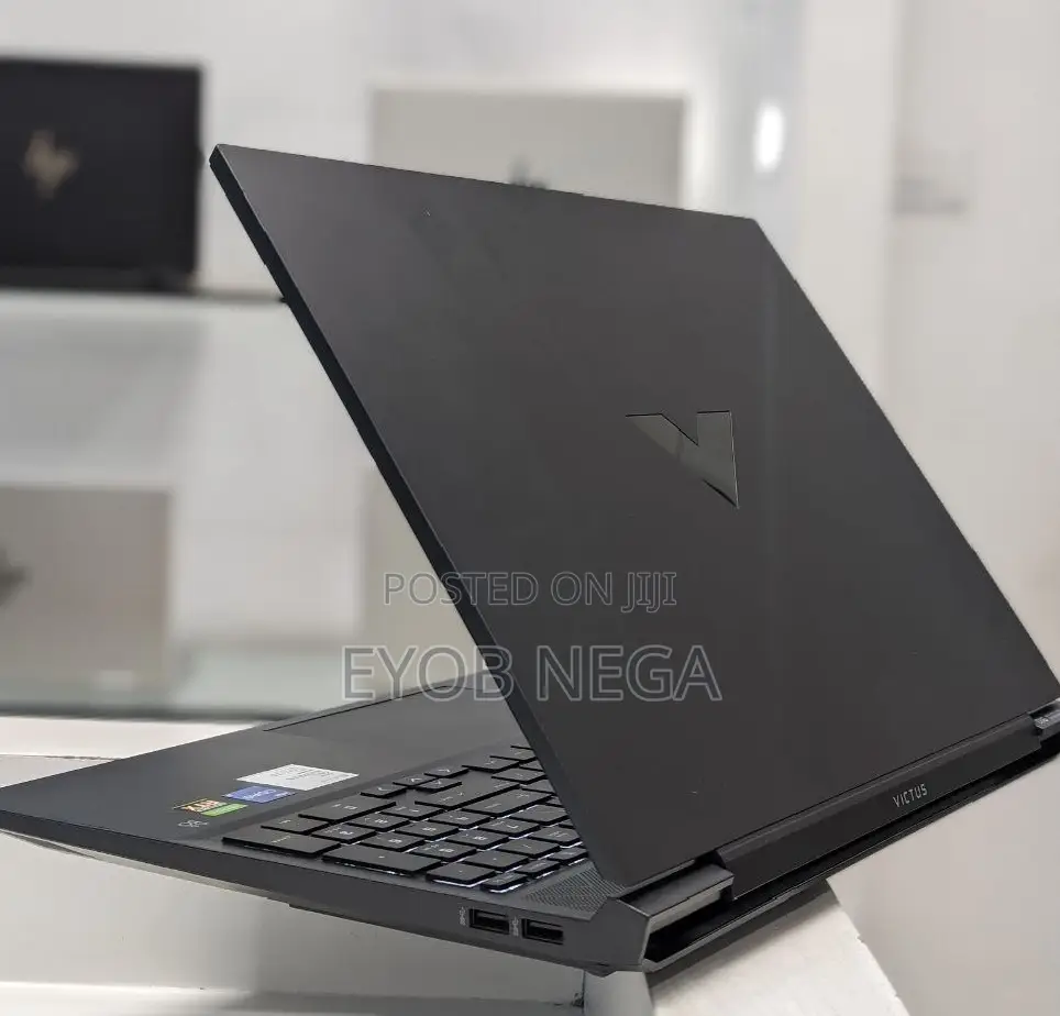New Laptop HP Victus 16 16GB Intel Core I7 SSD 512GB