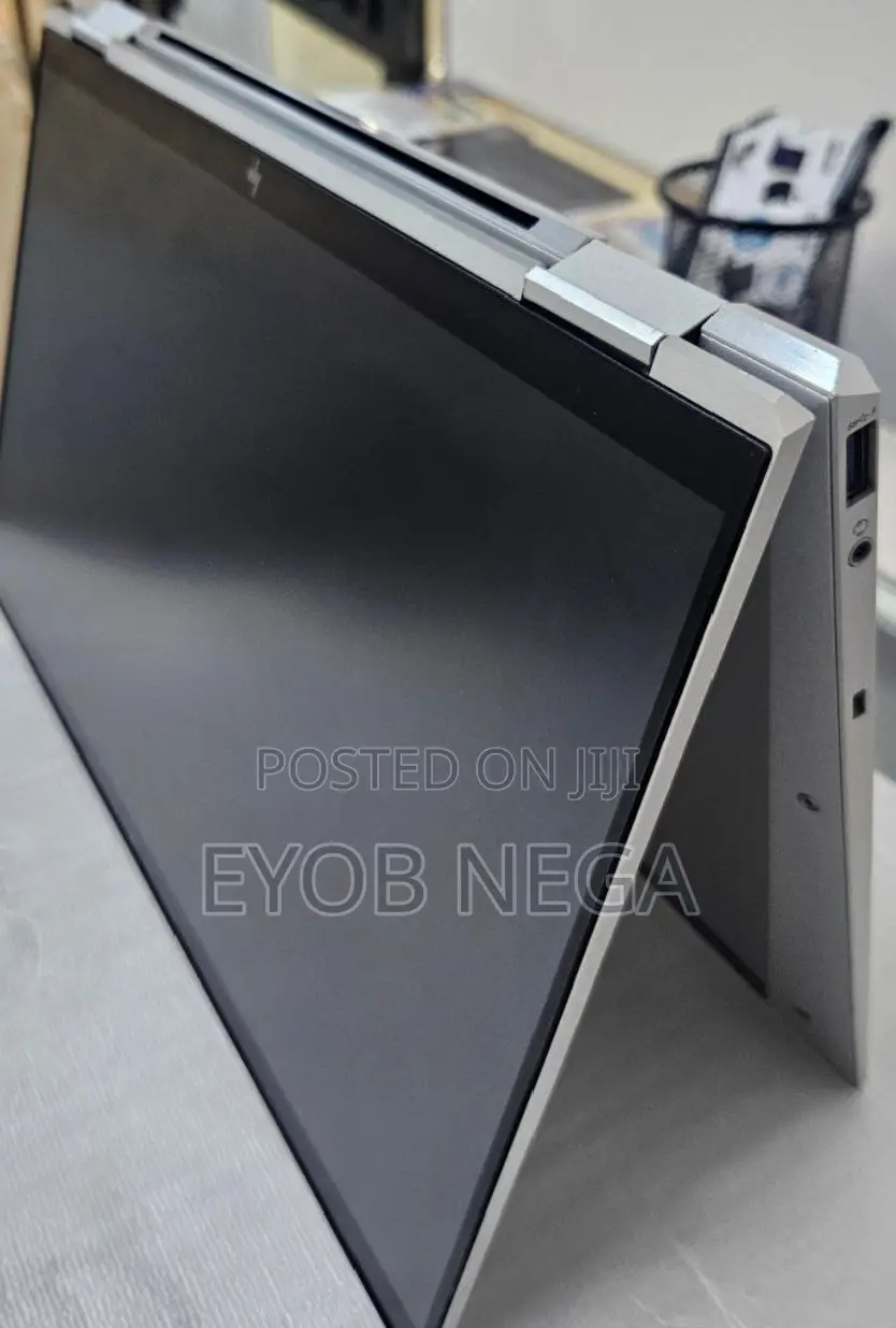 New Laptop HP EliteBook X360 1040 G7 16GB Intel Core I7 SSD 512GB