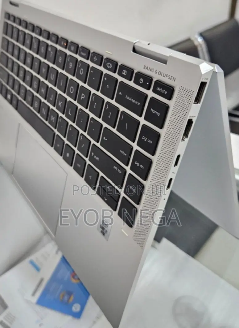 New Laptop HP EliteBook X360 1040 G7 16GB Intel Core I7 SSD 512GB