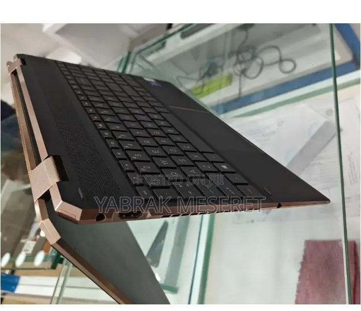 New Laptop HP Spectre 16GB Intel Core I7 SSD 512GB