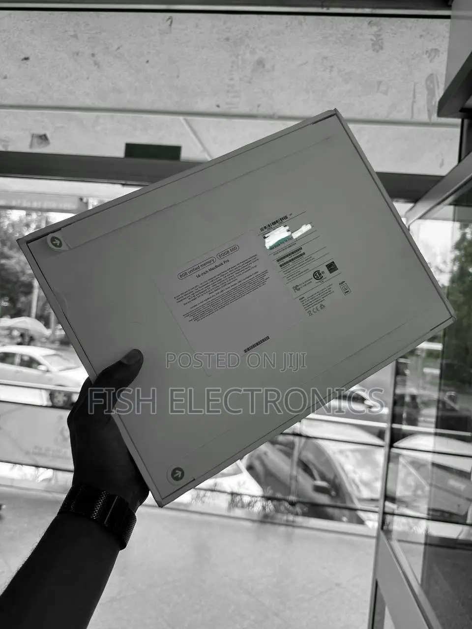 New Laptop Apple MacBook Pro 2023 M3 14-Inch 8GB Apple M3 SSD 512GB