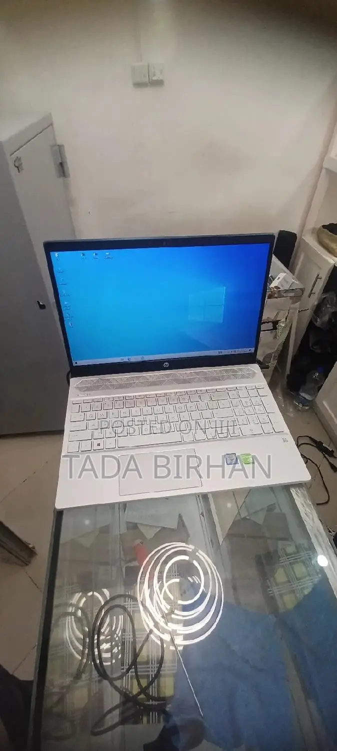 New Laptop HP Pavilion 15 8GB Intel Core I5 SSD 512GB