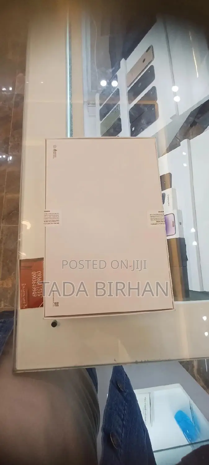 New Samsung Galaxy Tab A8 10.5 (2021) 64 GB Silver