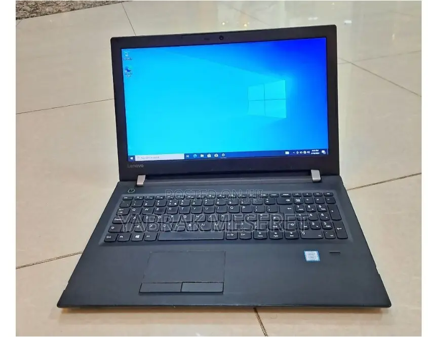 New Laptop Lenovo 8GB Intel Core I7 HDD 1T