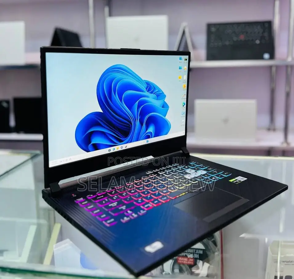 New Laptop Asus ROG Strix G15 16GB Intel Core I7 SSD 512GB