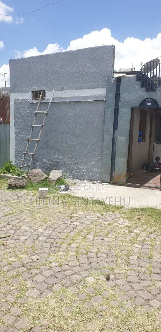 2bdrm House in 64Ms House, Akaky Kaliti for sale