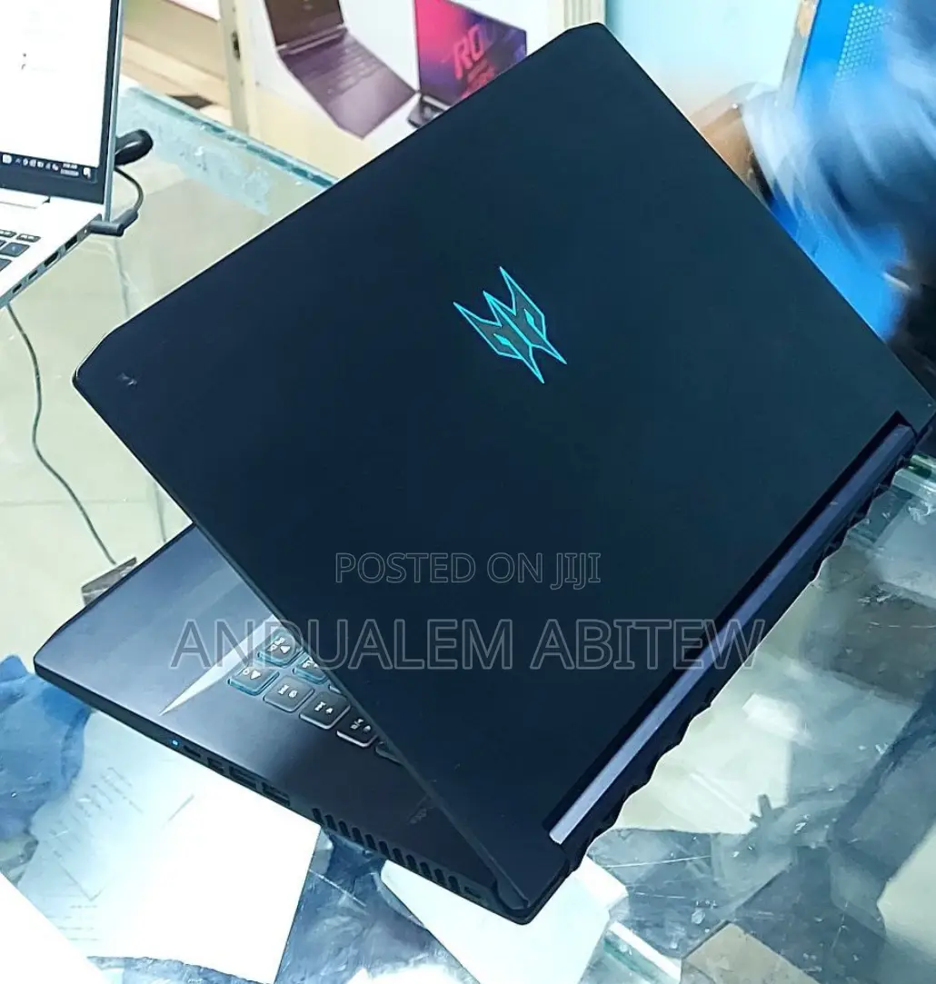 New Laptop Acer Predator Helios 300 32GB Intel Core I7 SSD 1T