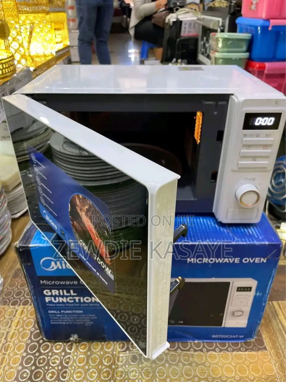 Midea Microwave Oven With Grill 20 Liters