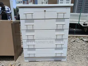 1.በ90ሸሚዝኮሞ