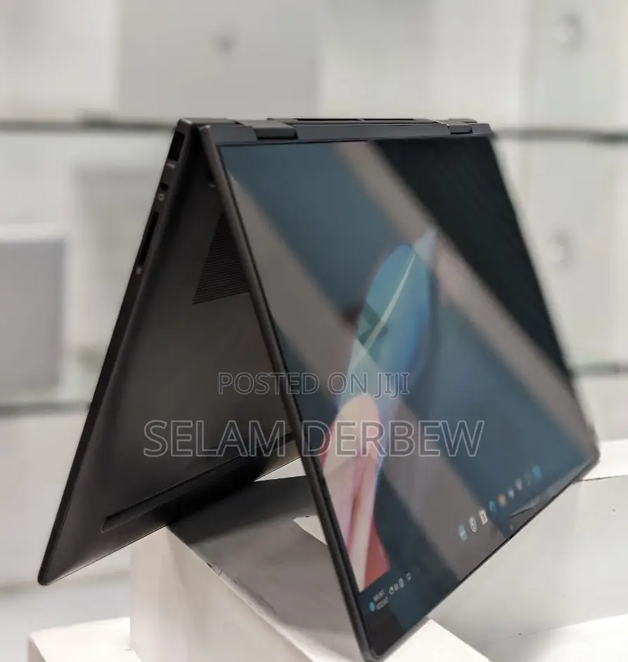 New Laptop HP Envy X360 8GB AMD Ryzen 5 SSD 512GB