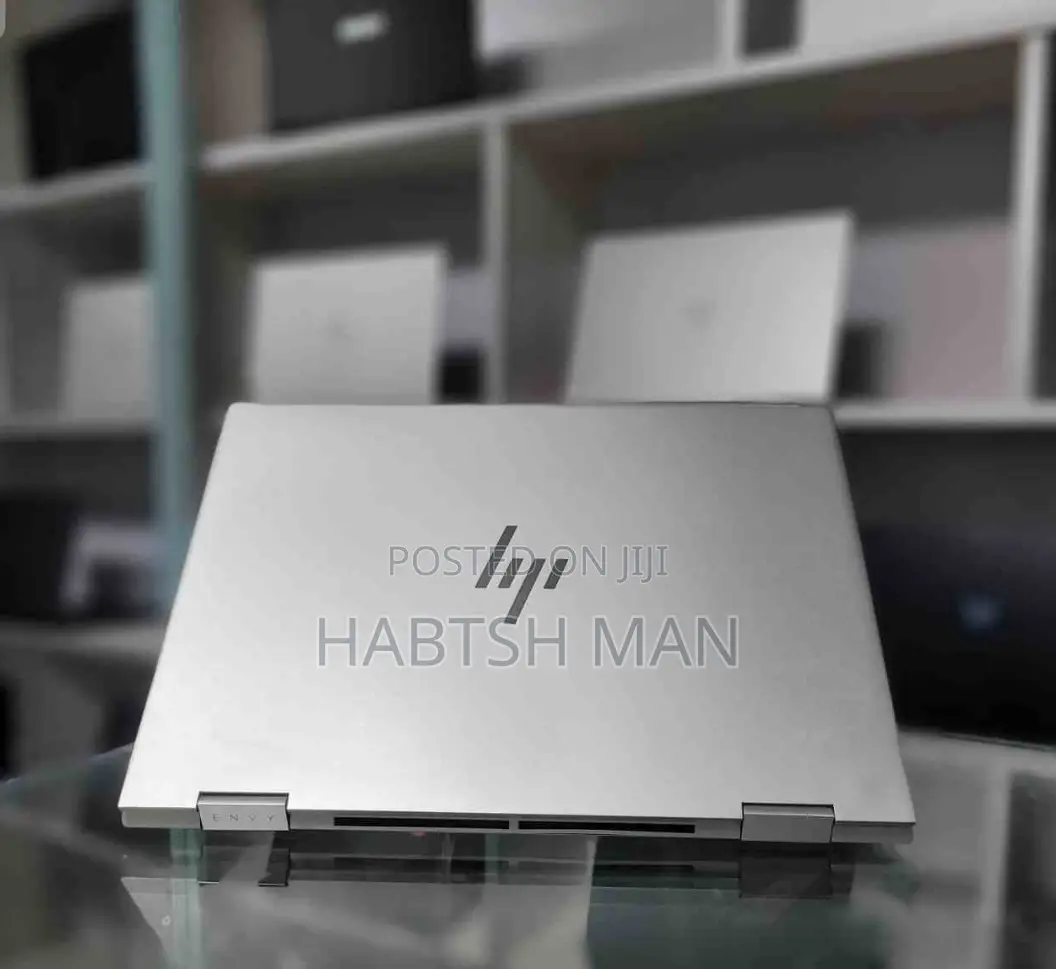 New Laptop HP Envy X360 8GB Intel Core I7 SSD 512GB