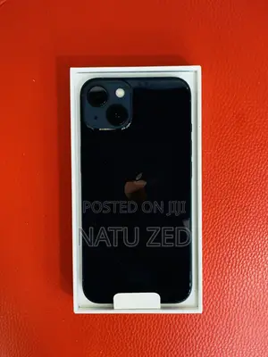 New Apple iPhone 13 128 GB Blue