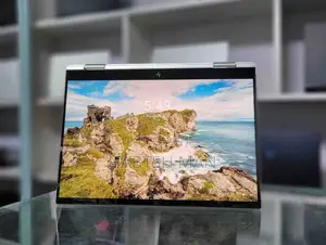 New Laptop HP Envy X360 8GB Intel Core I7 SSD 512GB