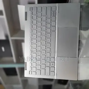 New Laptop HP Envy X360 8GB Intel Core I7 SSD 512GB