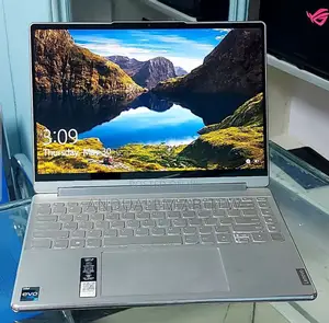 New Laptop Lenovo Yoga 950i 16GB Intel Core I7 SSD 512GB