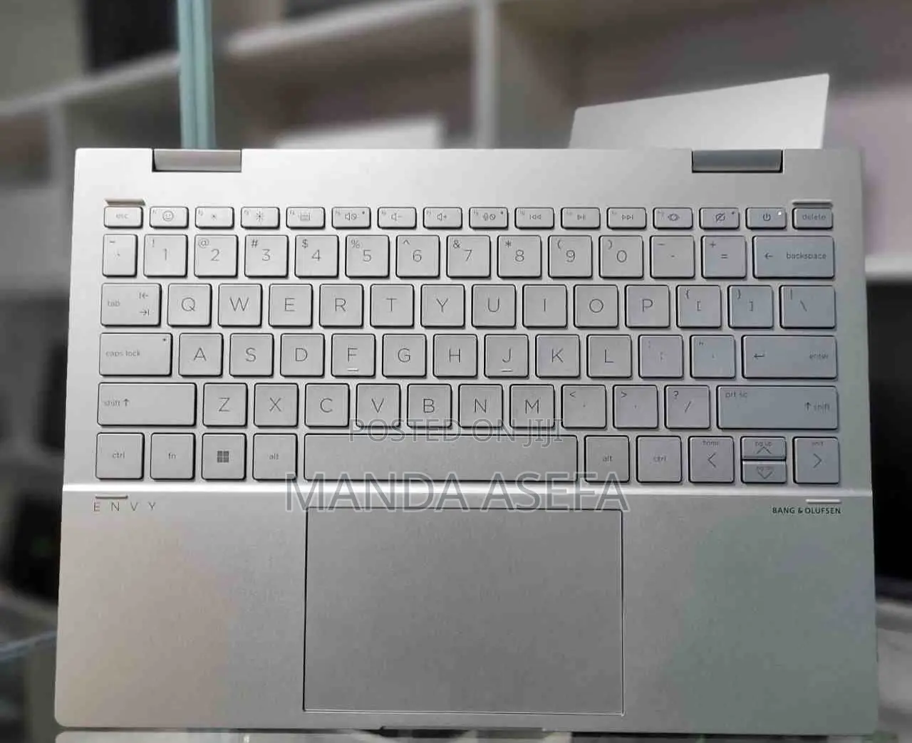 New Laptop HP Envy X360 8GB Intel Core I7 SSD 512GB