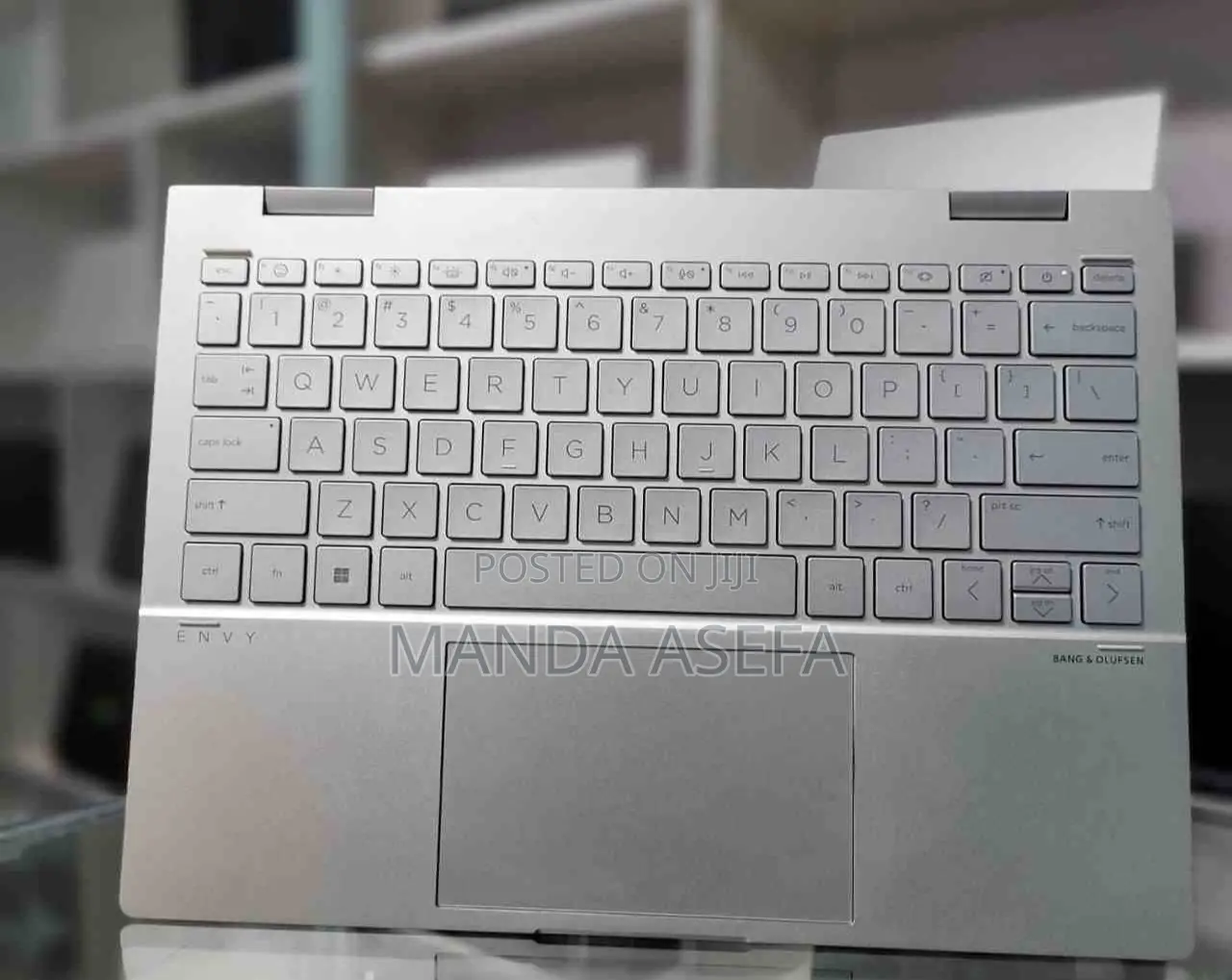 New Laptop HP Envy X360 8GB Intel Core I7 SSD 512GB