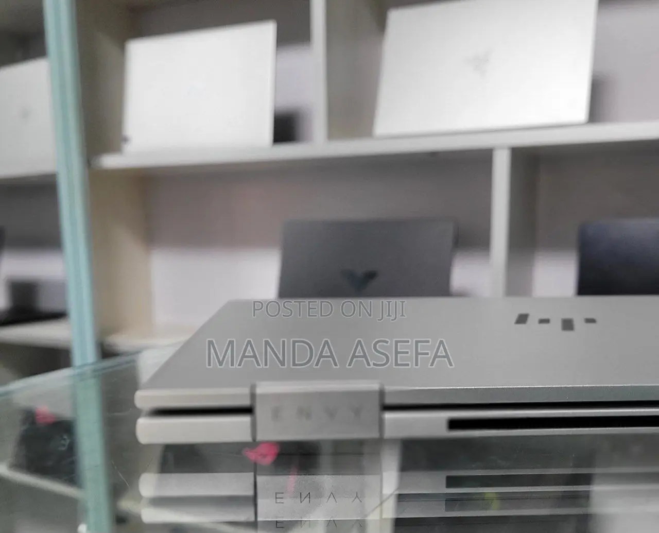 New Laptop HP Envy X360 8GB Intel Core I7 SSD 512GB