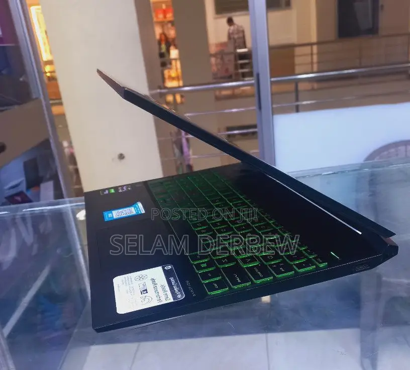 New Laptop HP Pavilion Power 15 24GB AMD Ryzen 5 SSD 256GB