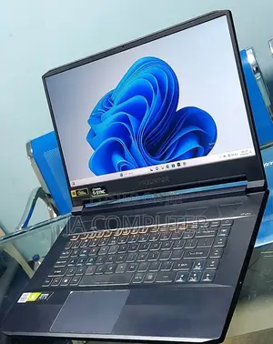 New Laptop Acer Predator Helios 300 32GB Intel Core I7 SSD 1T