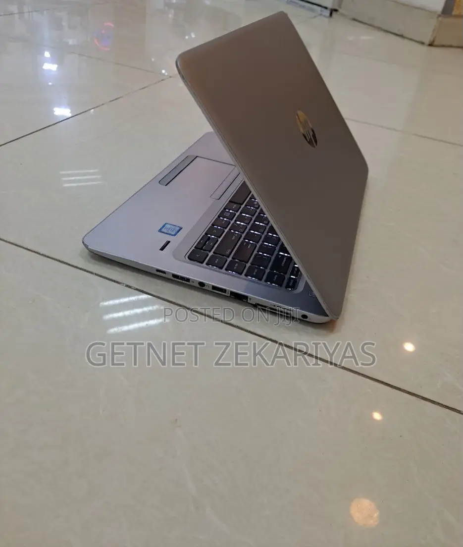 New Laptop HP EliteBook 840 G5 4GB AMD A10 SSD 500GB