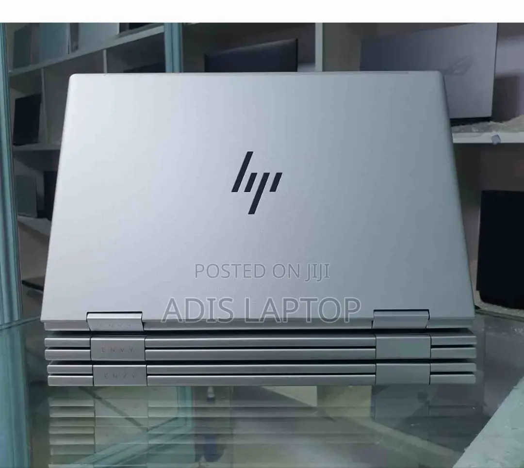 New Laptop HP Envy X360 8GB Intel Core I5 SSD 512GB