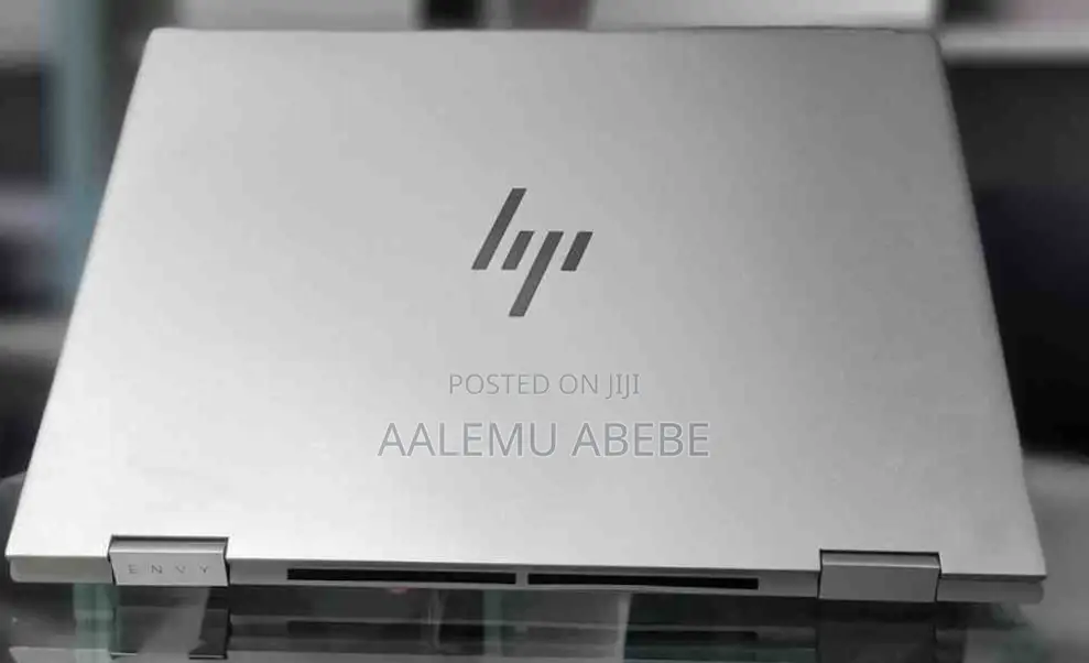 New Laptop HP Envy X360 8GB Intel Core I7 SSD 512GB