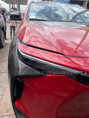 Toyota bZ4X 2023 Red