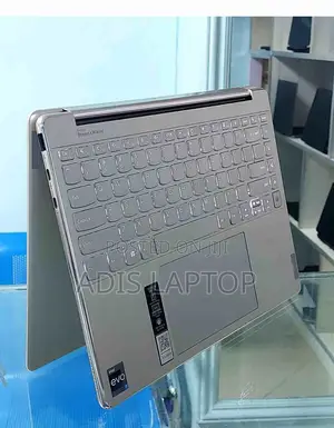 New Laptop Lenovo ThinkPad Yoga 16GB Intel Core I5 SSD 512GB