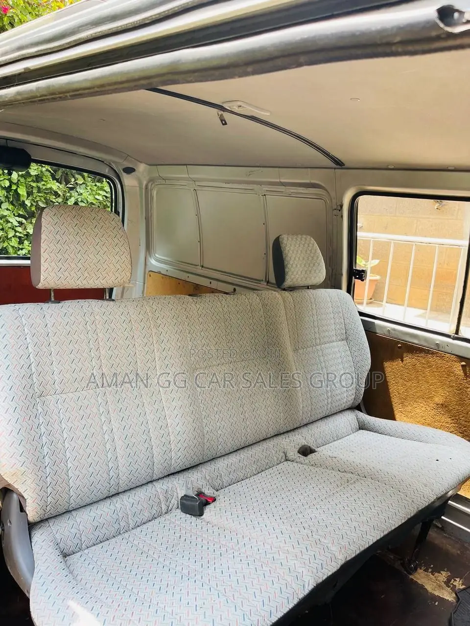 Toyota HiAce 2004 Silver