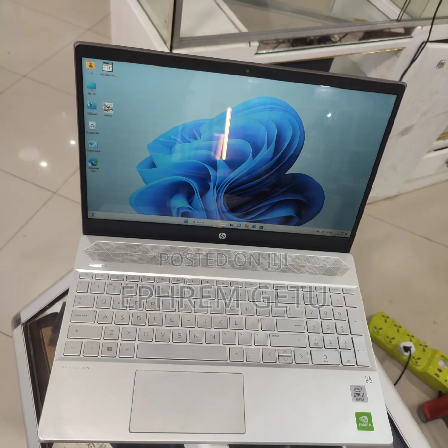 New Laptop HP Pavilion 15 16GB Intel Core I7 SSD 512GB