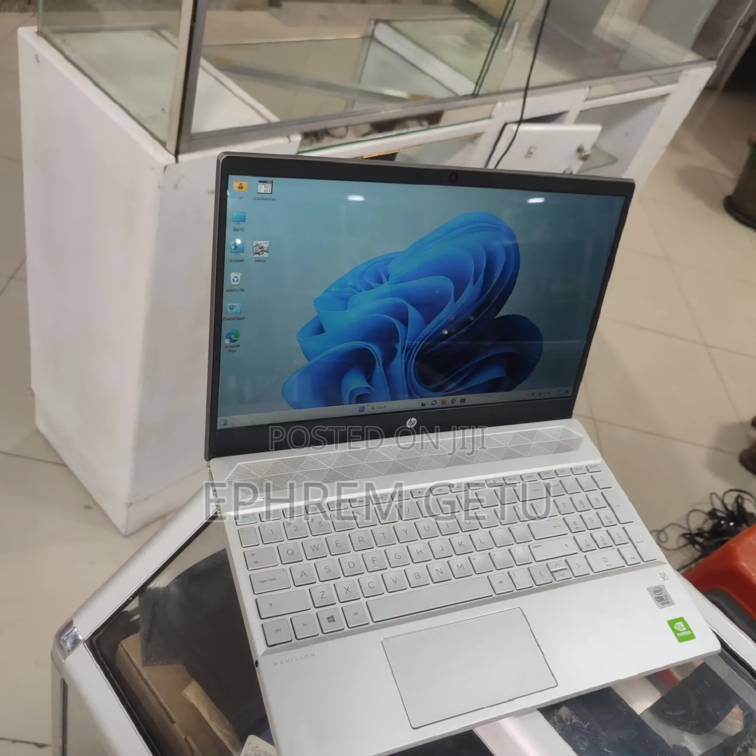 New Laptop HP Pavilion 15 16GB Intel Core I7 SSD 512GB