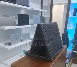 New Laptop Lenovo Yoga 11e 8GB SSD 256GB