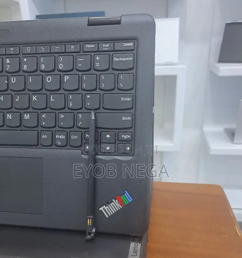 New Laptop Lenovo Yoga 11e 8GB SSD 256GB