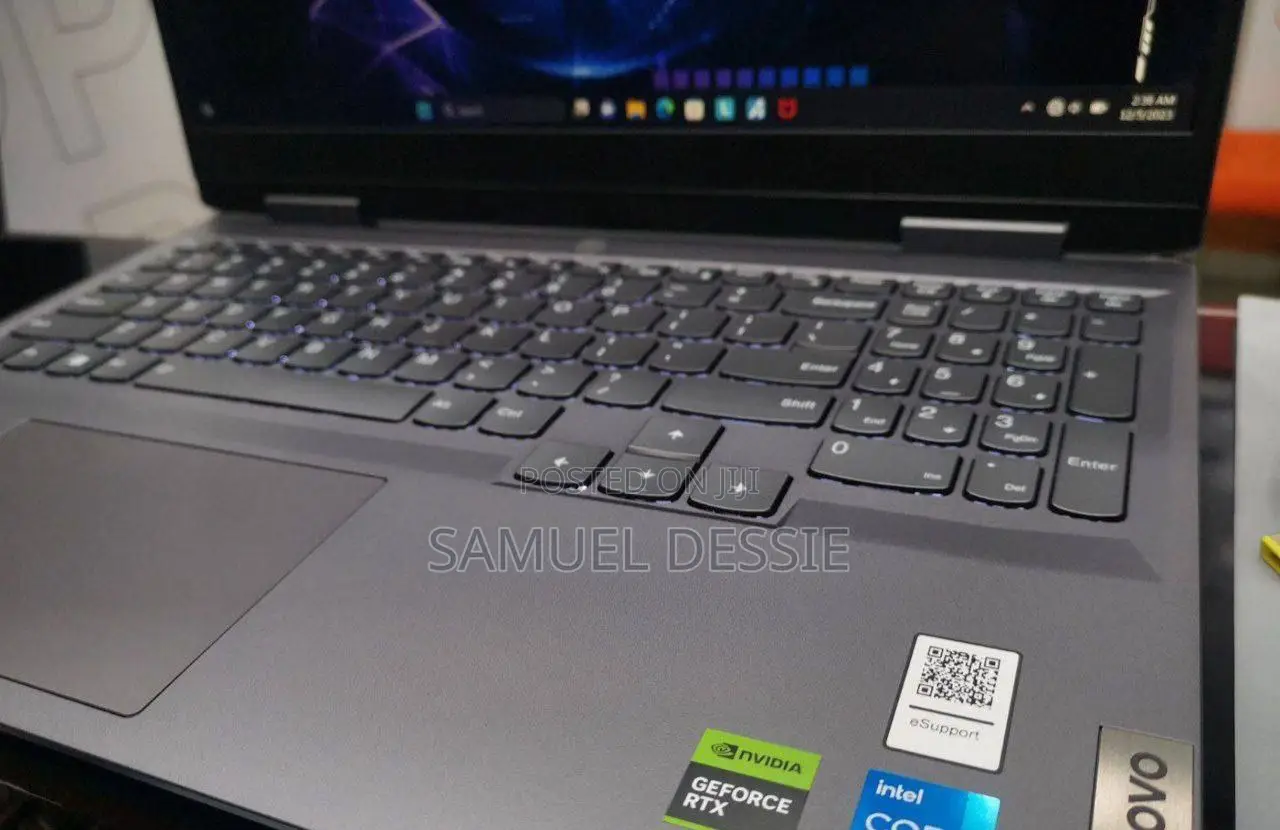 New Laptop Lenovo LOQ 15IRH8 8GB Intel Core I5 SSD 1T