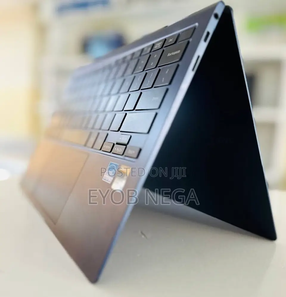 New Laptop Samsung Galaxy Book 2 16GB Intel Core I7 SSD 512GB