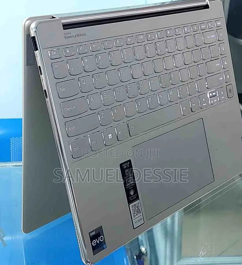 New Laptop Lenovo ThinkPad Yoga 16GB Intel Core I7 SSD 512GB