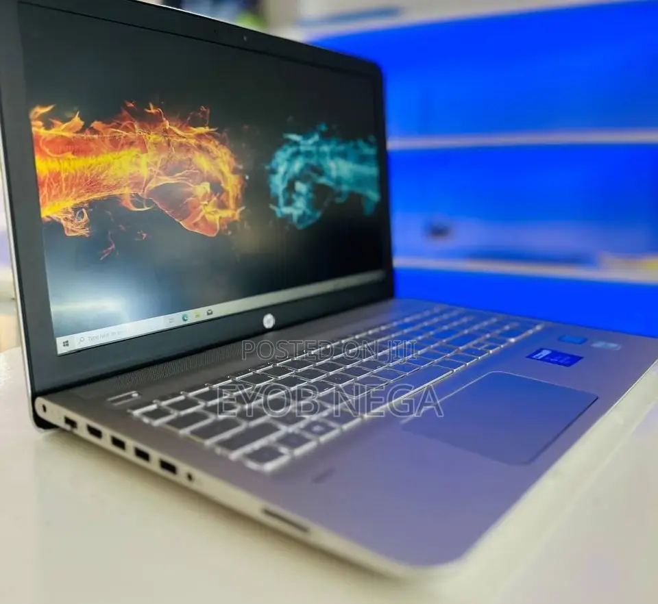 New Laptop HP Envy X2 8GB Intel Core I5 HDD+SSD 640GB