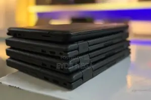 Photo - New Laptop Lenovo Yoga 11e 4GB Intel Celeron SSD 128GB