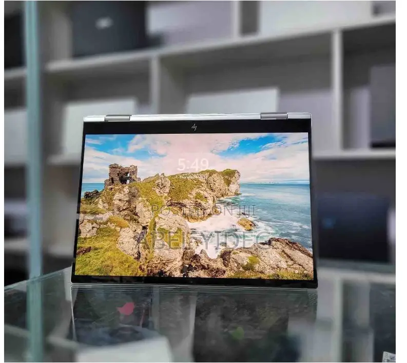 New Laptop HP Envy X360 8GB Intel Core I7 SSD 512GB