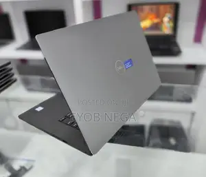 Photo - New Laptop Dell Precision 5530 16GB Intel Core I7 SSD 512GB