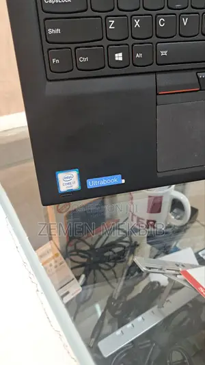 New Laptop Lenovo ThinkPad Yoga 370 8GB Intel Core I7 SSD 256GB