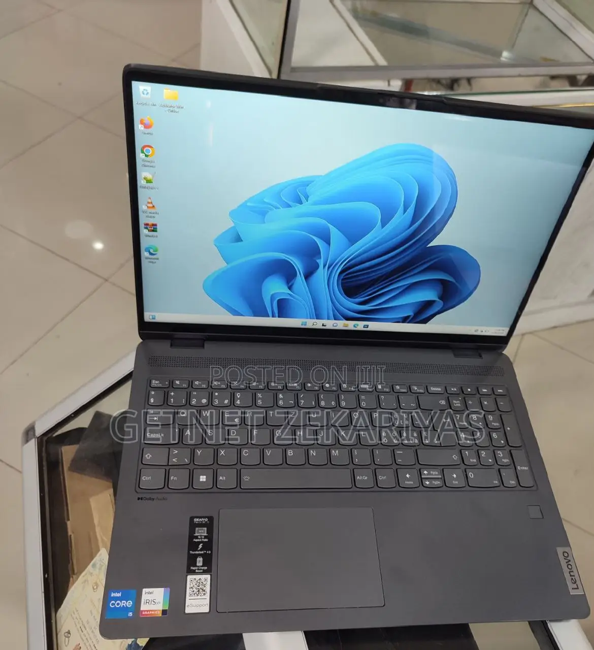 New Laptop Lenovo IdeaPad Flex 15 8GB Intel Core I5 SSD 512GB